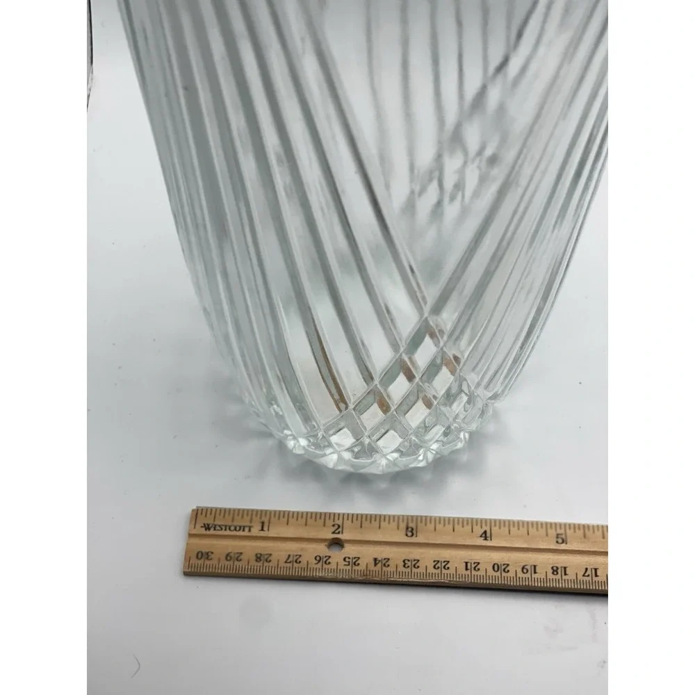 Cristal D'Arques Crystal Vase Clear Ribbed‎ Scalloped Rim Vintage Centerpiece 8
